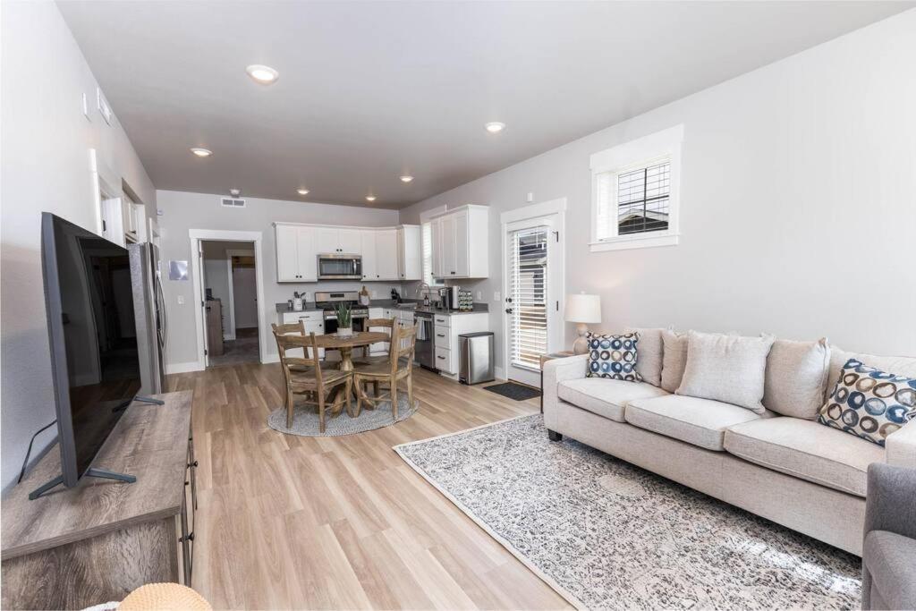 Charming 3-Bedroom In Vibrant New Neighborhood Billings Zewnętrze zdjęcie